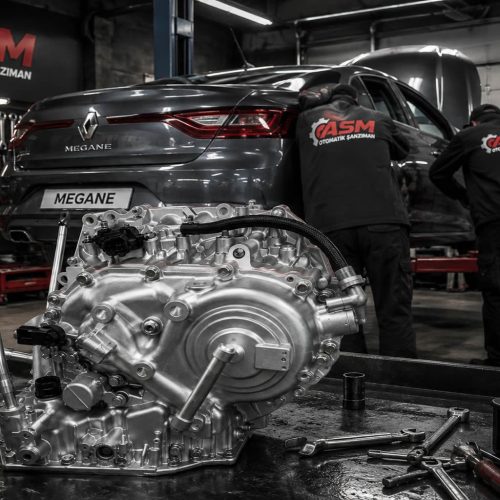 Renault Megane Benzinli CVT Otomatik Şanzıman Tamiri, Bakımı ve Yağ Değişimi